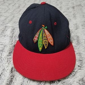 Chicago Blackhawks Four Feather Hat - Zephyr - Fitted 7 5/8 - NHL
